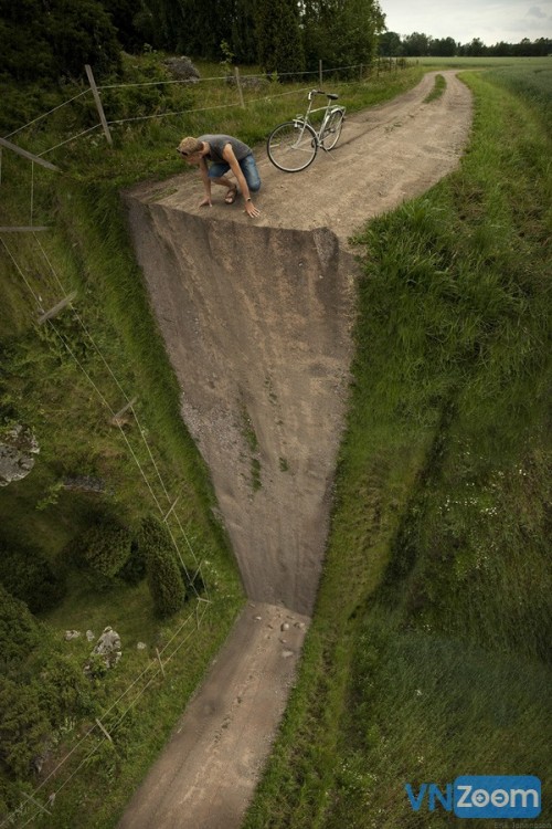 vertical-turn-Erik-Johansson.jpg