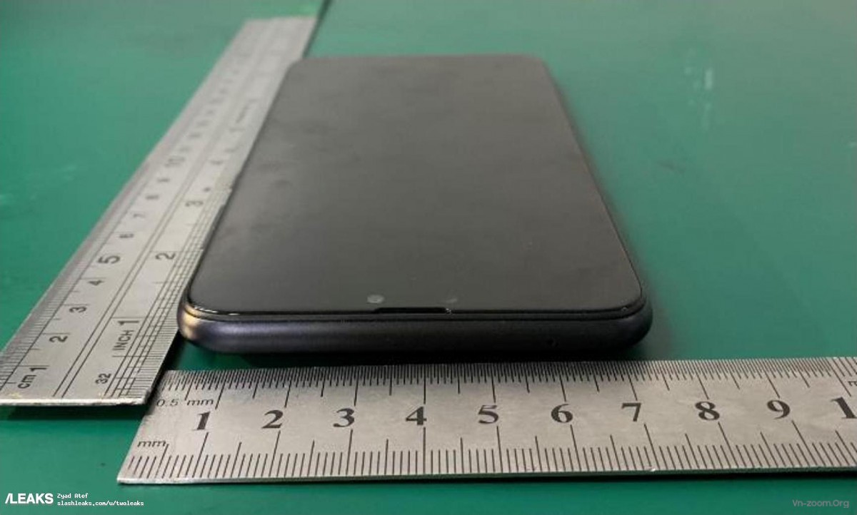 asus-zenfone-max-plus-m2-and-zenfone-max-shot-pictures-and-user-manual-leaked-590.jpg
