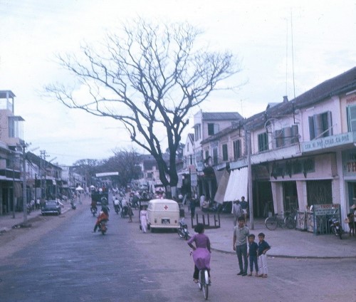 Rdsvn-Da-Nang-Ron-Dickson-03.jpg