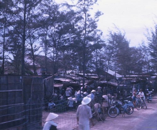 Rdsvn-Da-Nang-Ron-Dickson-07.jpg