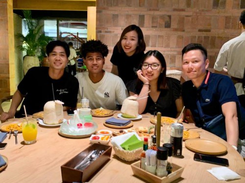 xinh-15251191.jpg