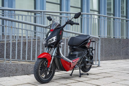 Yadea-X5-fa.jpg