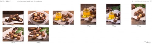 008-Aromatic-oil-and-macadamia-nut.jpg