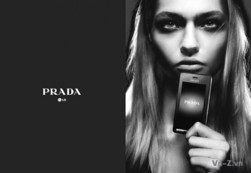 Screenshot_2021-01-11-LG--Prada----LG---IT.png