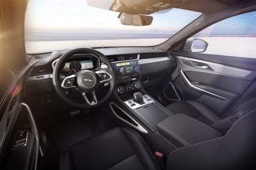 Jag_F-PACE_22MY_04_Ebony_Interior_110821.jpg