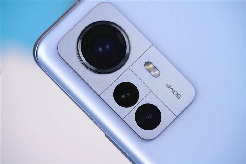 Xiaomi-12-Pro-Camera-chi-tiet.jpg