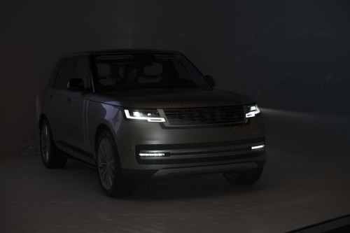 Range-Rover-L460-Ngoai-that-2.jpg