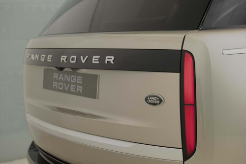 Range Rover L460 chi tiet ngoai that 25