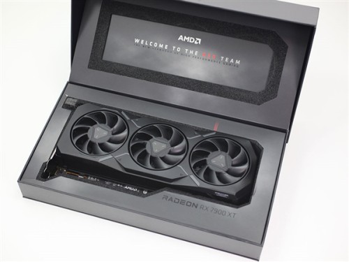 AMD-RX-7900-XT-Unbox-02.jpg