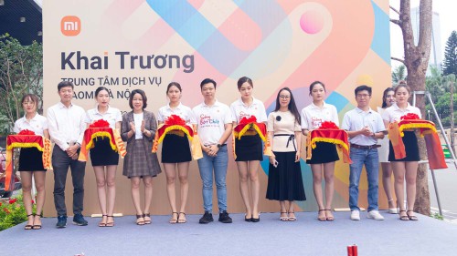 Xiaomi-khai-truong-Trung-tam-bao-hanh-mi-tai-Ha-Noi-khng-dinh-cam-ket-dau-tu-dai-han-tai-Viet-Nam-6.jpg