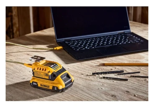 DeWalt-Charger-USB-C.webp