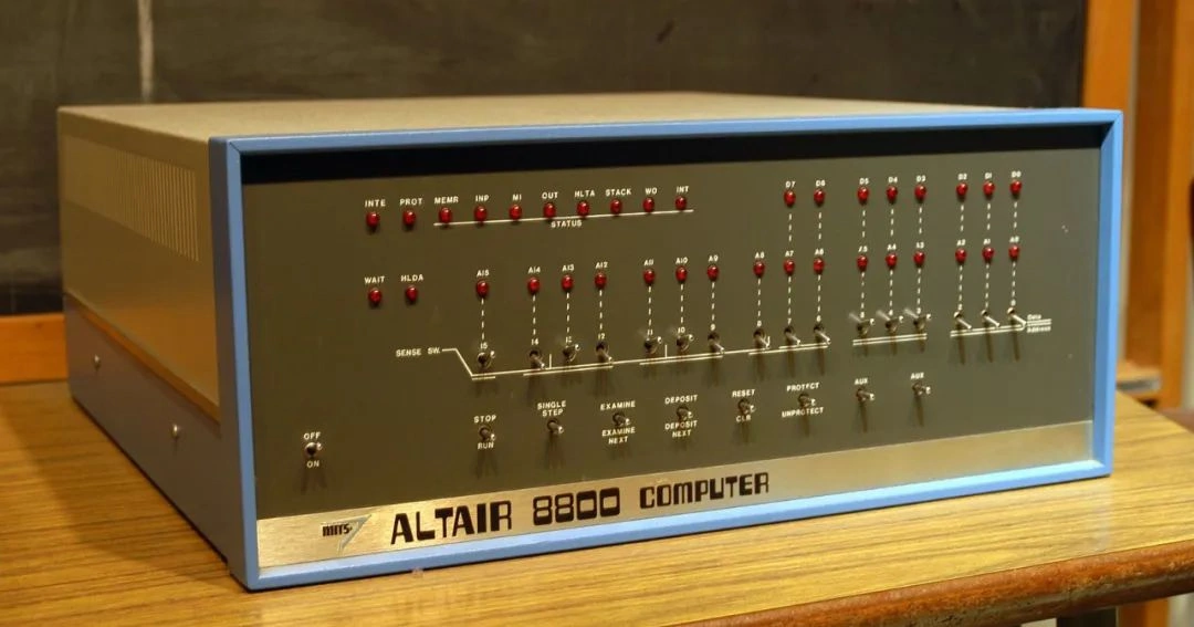 Altair-8800.webp