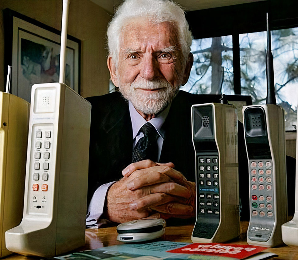 martin-cooper-motorola-dynatac-mobile-phone-inventor-1674790042167788272522.jpg