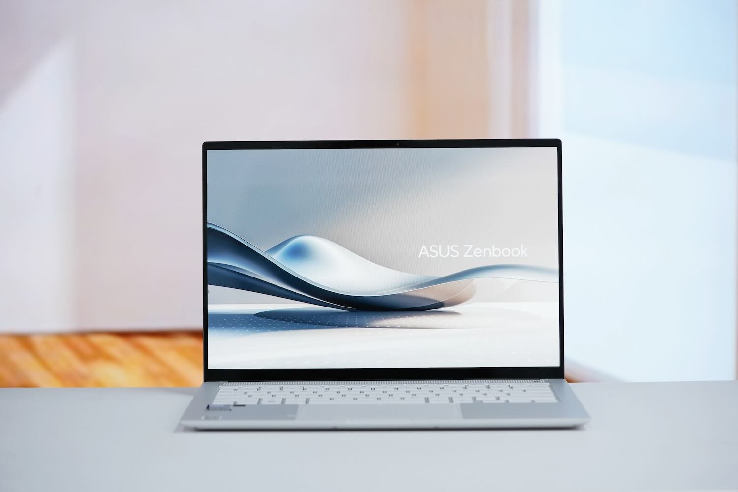 ASUS-ZenBook-14-Air-2024-02.jpg