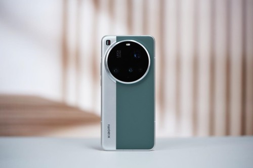 Xiaomi-15-Ultra-handons.jpg