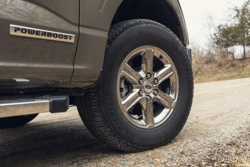 Ford-F-150-XLT06.jpg