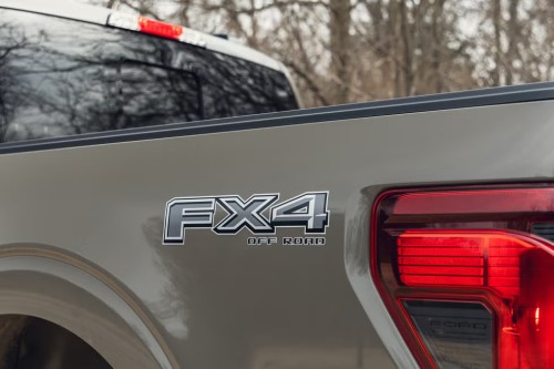 Ford-F-150-XLT13.jpg