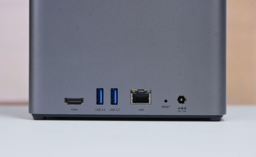Ugreen-NAS-DH4300-Plus-4.jpg