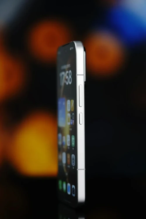 Xiaomi-17-Max-04.webp