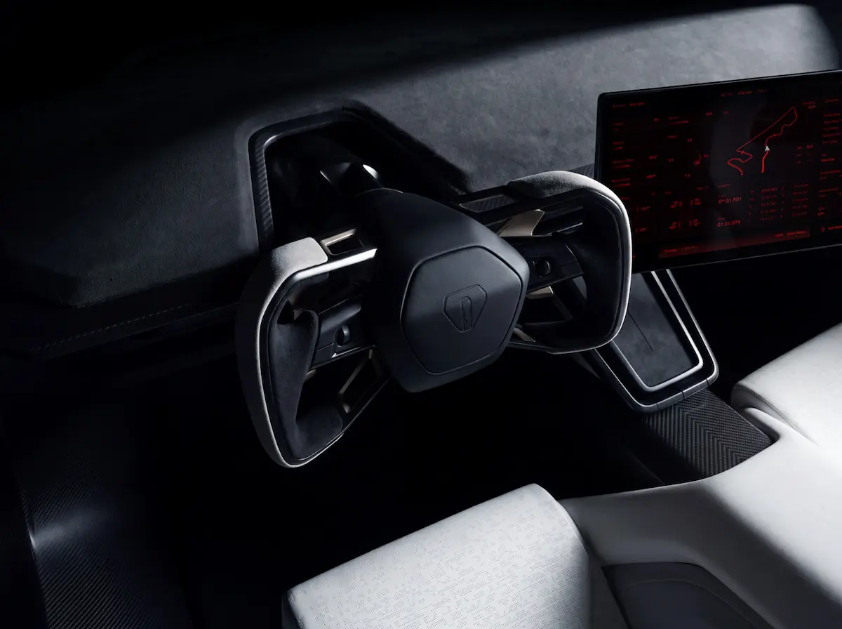 Roadster-Tesla-07.webp